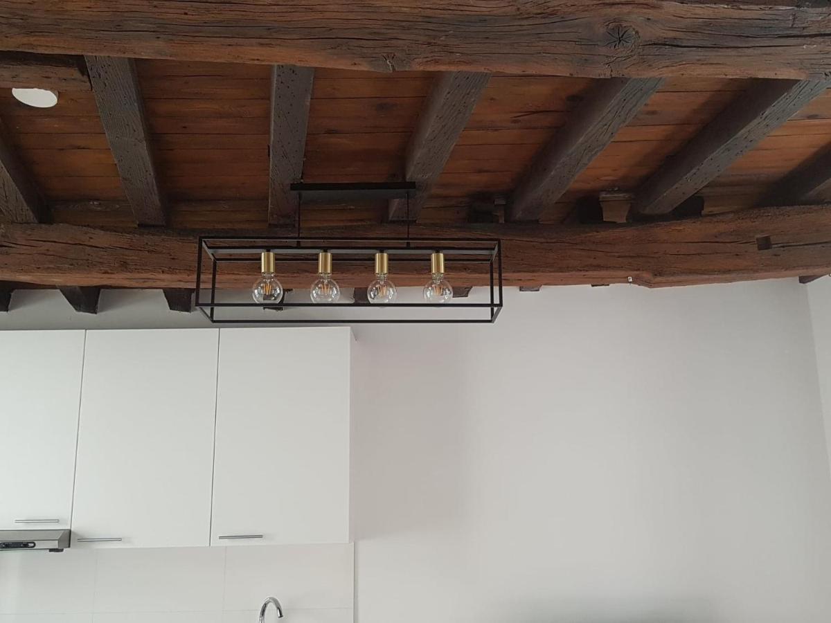 Al In Den Aap Gelogeerd? Apartman Mechelen Kültér fotó